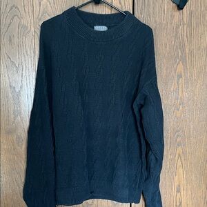 Men’s textured sweater